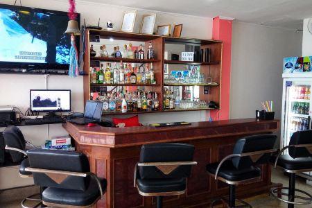 D D Inn Beach Hostel - 8