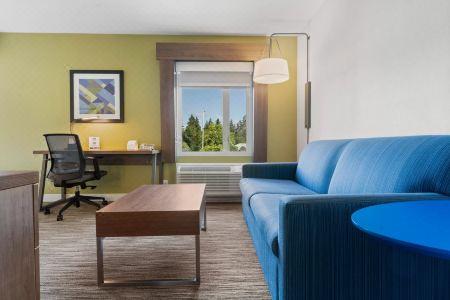 Holiday Inn Express & Suites SURREY by IHG - 66