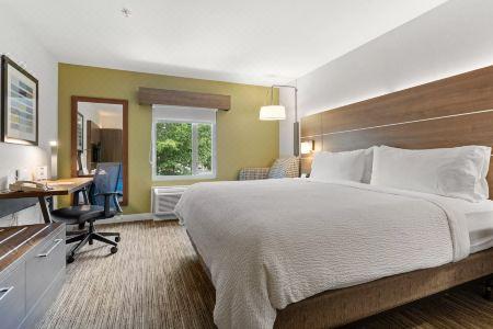 Holiday Inn Express & Suites SURREY by IHG - 43