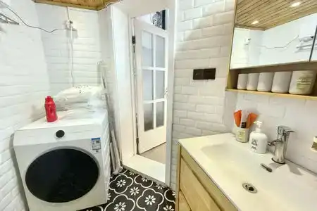 Ling Homestay - 312