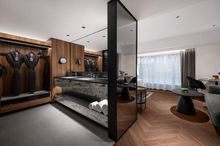 IntercityShenzhen Futian Huaqiang North - 47