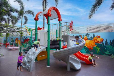 Eastparc Yogyakarta - 8