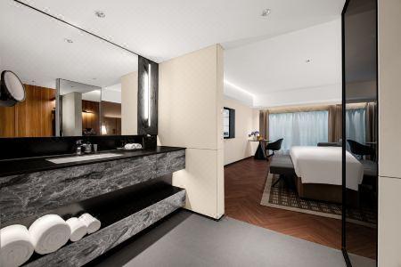 IntercityShenzhen Futian Huaqiang North - 41