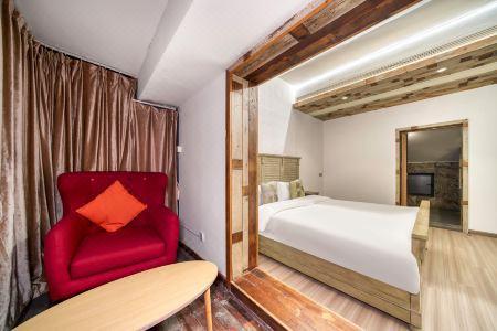 Tranquil Inn - 26