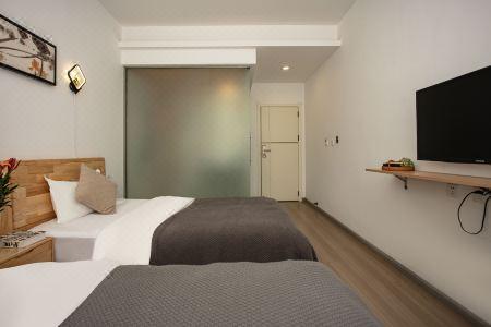 Daqian Boutique Hostel Inn - 38