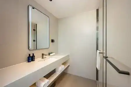 Holiday Inn Express Shanghai North Bund by IHG - 23