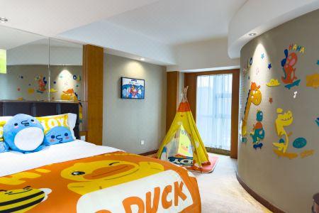 Empark Grand - 55