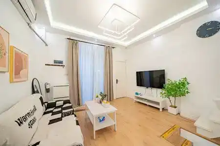 Ling Homestay - 177
