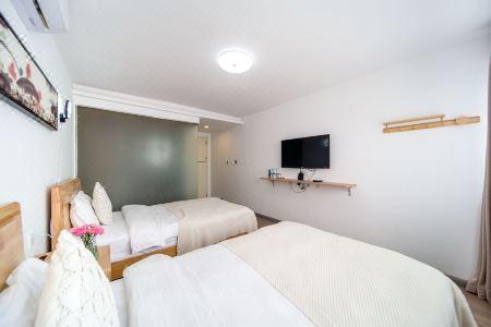 Daqian Boutique Hostel Inn - 48