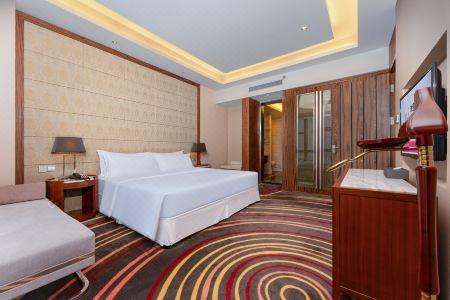 Ramada Plaza by Wyndham Huizhou East - 24