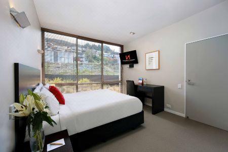 Swiss-Belsuites Pounamu - 51