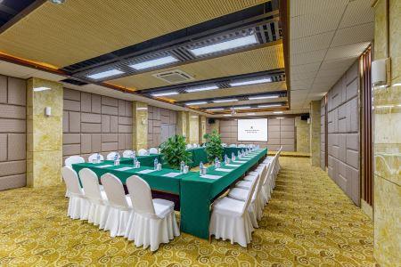 Kunming City Golf - 11
