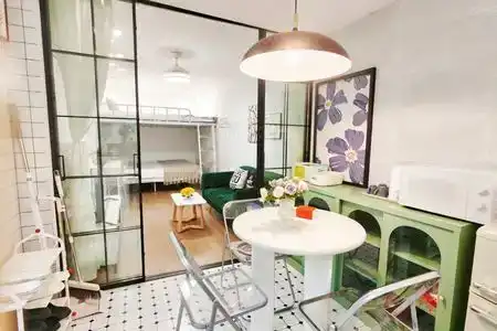 Ling Homestay - 328