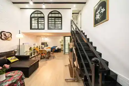 Ling Homestay - 397