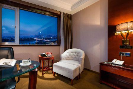City View Chengdu - 8