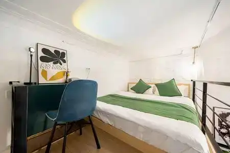 Ling Homestay - 124