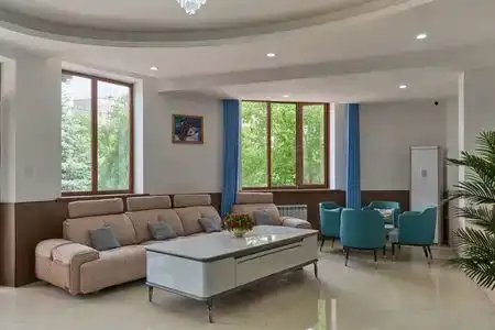King House - 3