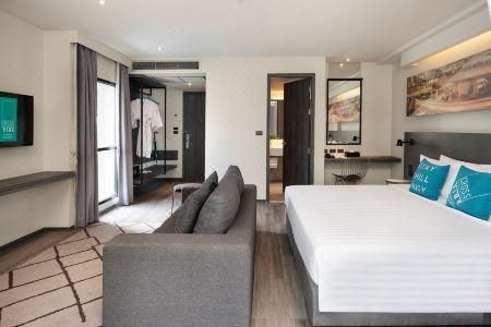 Cross Vibe Bangkok Sukhumvit - 81