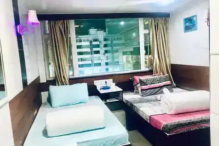 United Co-Operate Guest House - 4