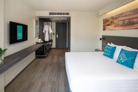 Cross Vibe Bangkok Sukhumvit - 69