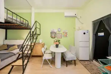 Ling Homestay - 190