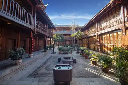 Lijiang Jinfu - 3