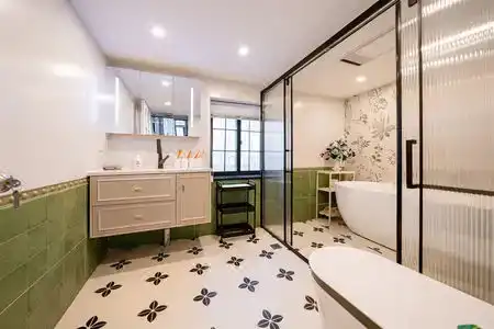 Ling Homestay - 249