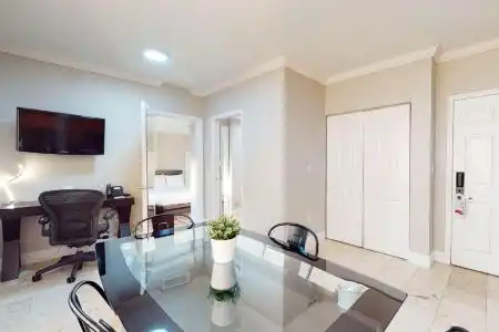 Nuvo Suites - Miami Doral - 54