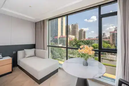 Jiayue - 1