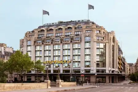 Cheval Blanc Paris - 1