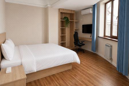 King House - 7