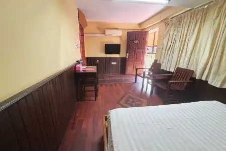 Airport Inn - 5