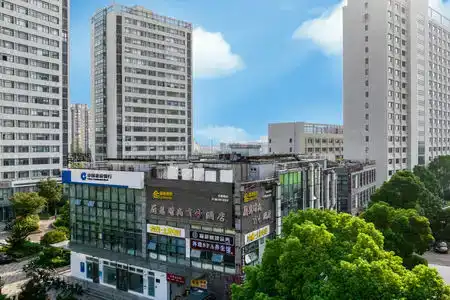 Liren Fashion Business - 3