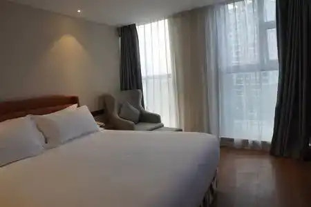 Vienna International - 30