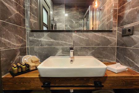 Taksim Landhouse - 63