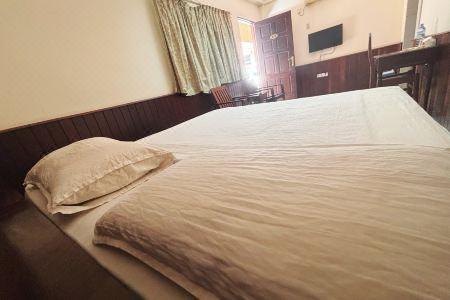 Airport Inn - 8