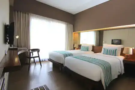 Grand Ixora Kuta Resort - 2
