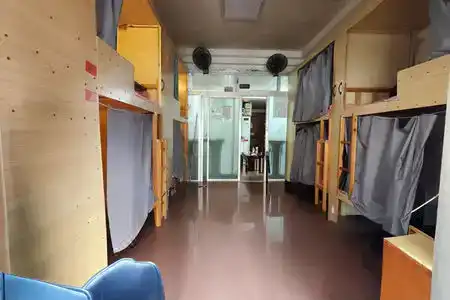 Youth Hostel in - 6