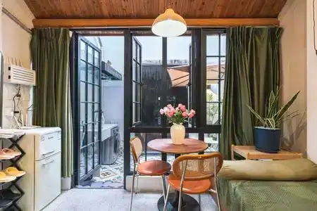 Ling Homestay - 348