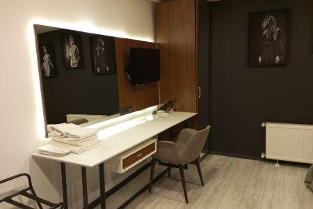 Taksim Landhouse - 38