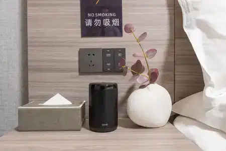 New Yi · Select - 5