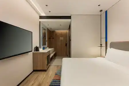 Holiday Inn Express Shanghai North Bund by IHG - 13