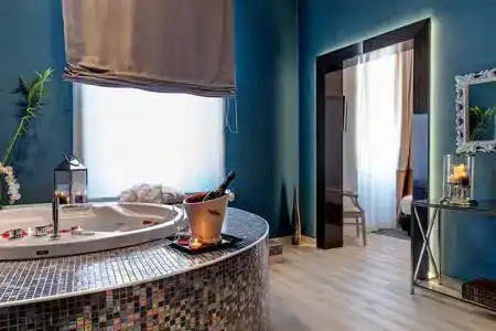 Dharma Style & Spa - 4