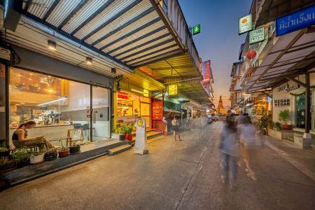 Ralph Bangkok - 1