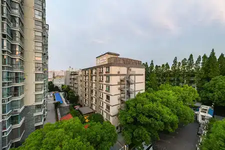 Magnotel (Shanghai Wujiaochang Changhai Hospital Branch) - 2