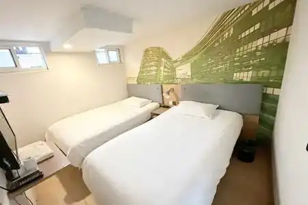 Zhuangxin Holiday Hostel - 9