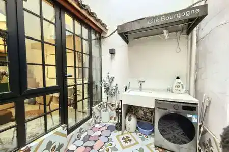 Ling Homestay - 356