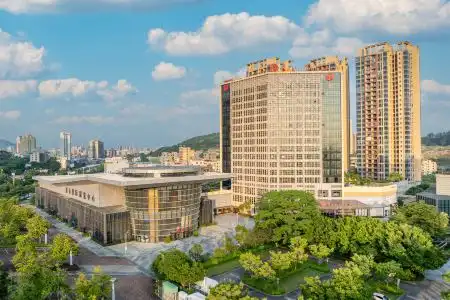 Ramada Plaza by Wyndham Huizhou East - 2