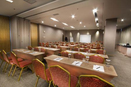 Neo Tendean Jakarta by Aston - 8