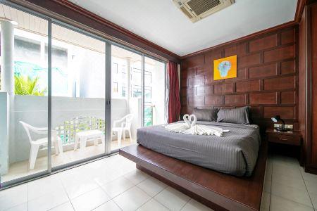 EBS Phuket Hostel - 18